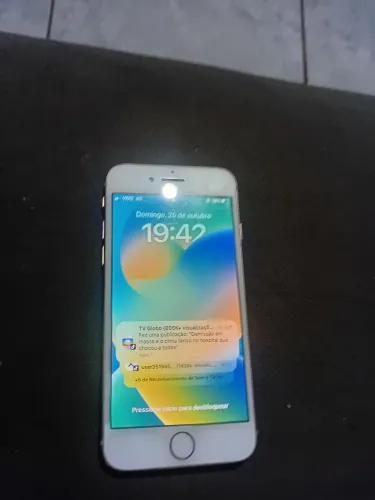 Vendo iPhone 8 em ótimo estado R$ 400,00
