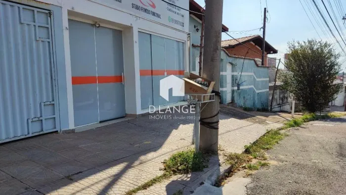 Casa à venda no bairro Jardim das Oliveiras em Campinas