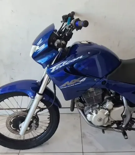 Vêndo ou troco por XRE 300 com volta, golpista nem tenta!