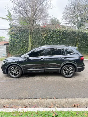 Volkswagen Tiguan Allspac R-line 300 TSI 2.0 2024