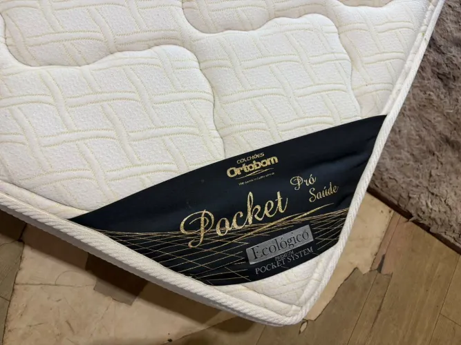 Colchão Ortobom casal Quenn molas pocket<br>Entregamos ?