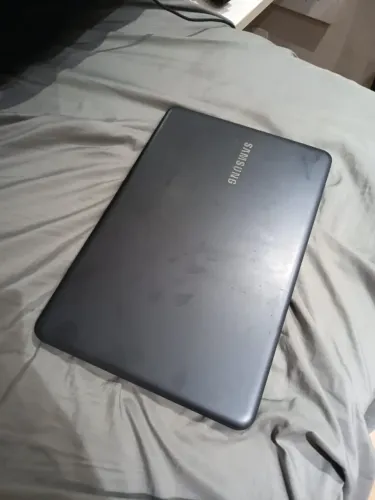 Samsung Expert NP350XBE-SR1BR, com teclas com defeito