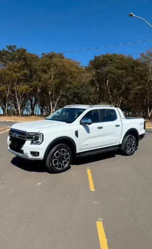 Ford Ranger Limited+ 3.0 V6 4X4 CD TB DIE AUT 2026