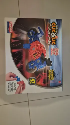 VENDO BRINQUEDO "CLIC & LIG 47 PEÇAS"