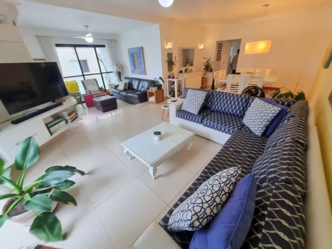 Apartamento para Locação na Praia da Enseada - Guarujá / SP.