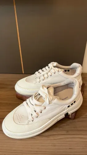 Tenis Osklen unisex tamanho 35