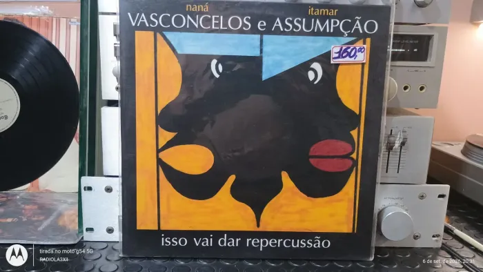 Disco de vinil Naná Vasconcelos & Itamar Assumpção