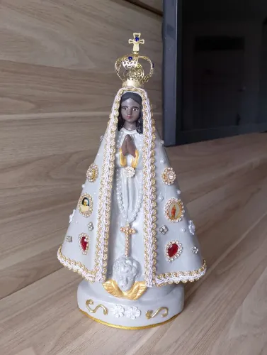 Imagens de Nossa Senhora Aparecida customizadas
