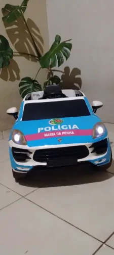 Carrinho elétrico de criança