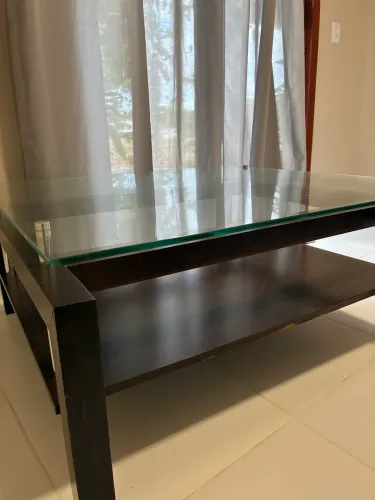 Mesa Centro Quadrada Tampo Vidro 1m x 1m