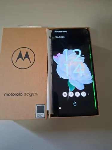Motorola Edge 30 Neo 5G 256GB - Tela Trincada 100% Funcional - R$ 400 RJ