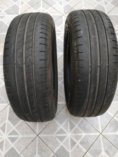 Pneus 195x65x15 goodyear