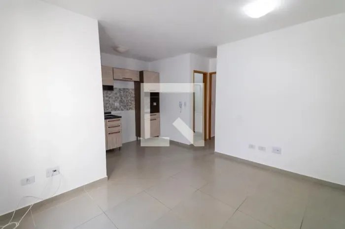 Casa à Venda - Vila Ema, 2 Quartos, 42 m2