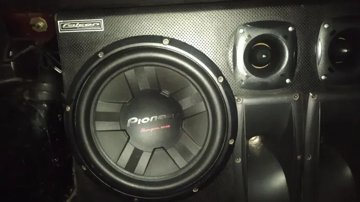 Som automotivo