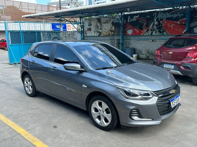 Chevrolet Onix Hatch Premier 1.0 12V TB Flex Aut. 4P 2022