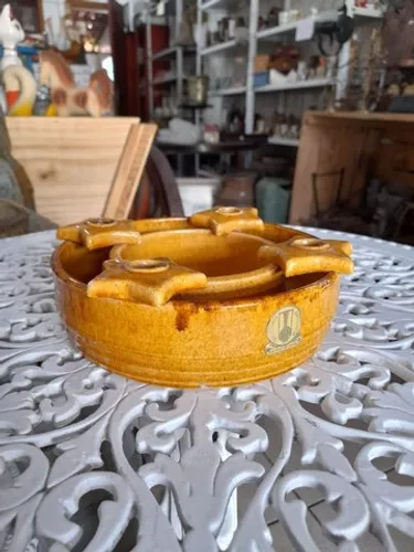 Porta velas em cerâmica vidrificada amarela