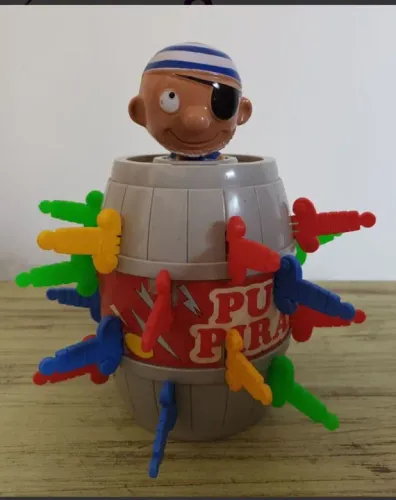 PULA PIRATA DA ESTRELA