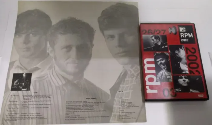 DVD Box RPM 2002 e 1 encarte com letras de músicas de disco
