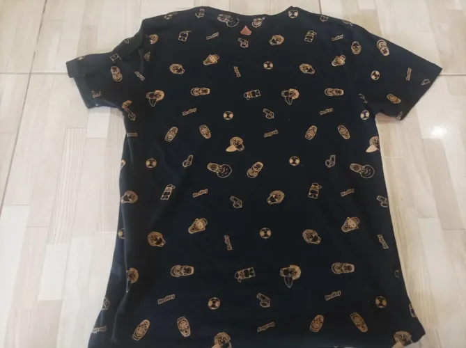 Camiseta Redley Preta com Estampa