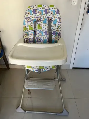 Cadeira de alimentação