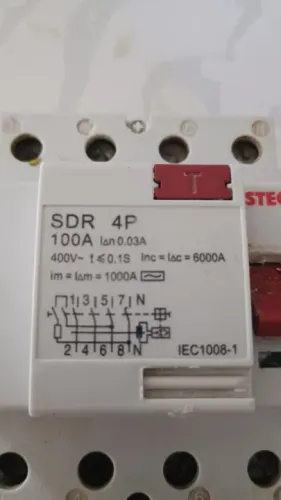 Disjuntor dr tetrapolar 100a Steck