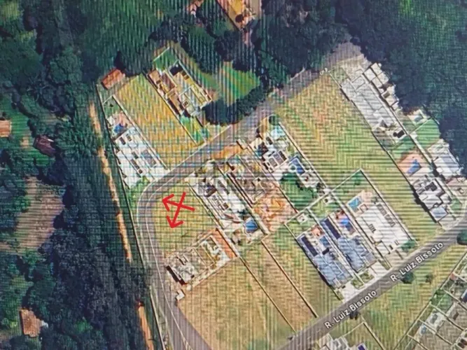 Terreno de esquina a venda com 823m² em Condominio Fechado de Alto Padrao em Vinhedo/SP