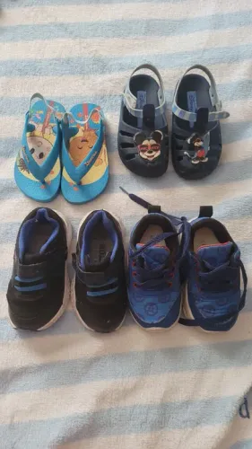Lote de calçados para menino com 4 pares