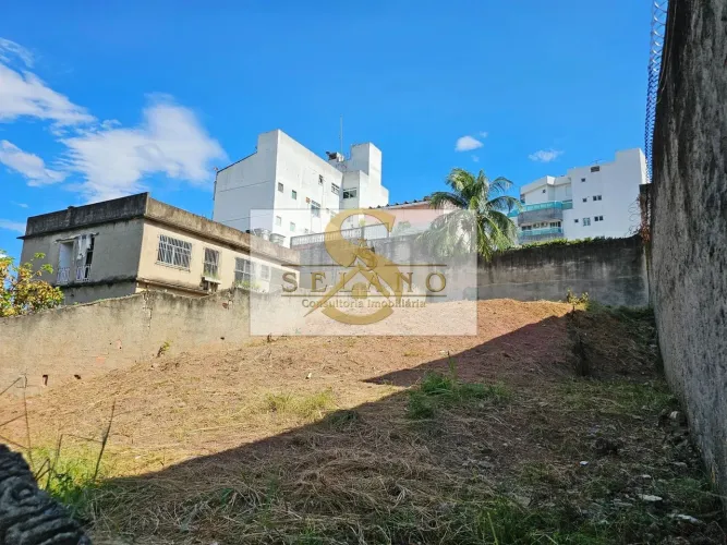 Terreno à Venda - Aceita Financiamento e FGTS- Jardim 25 de Agosto - Condomínio Fechado -