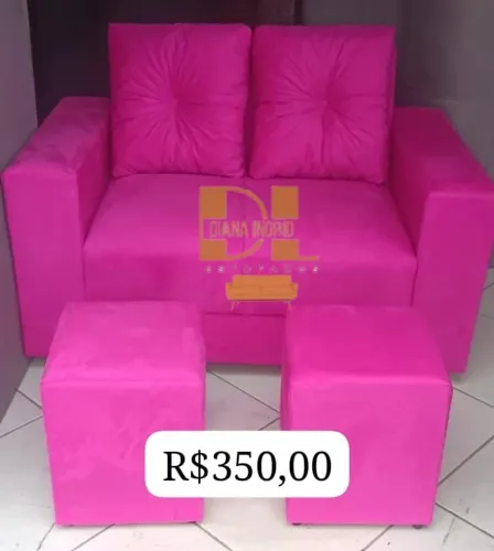 Sofá 2 lugares com 2 puffs - Rosa