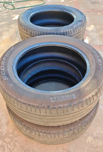 4 Pneus Pirelli 215/60 R17