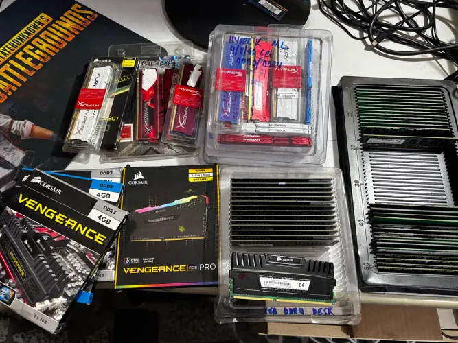 Memórias Kingston / Corsair / GSkill DDR3/DDR4 4/8GB valores à partir de R$50