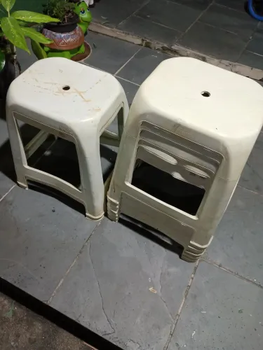 Banco de plástico 