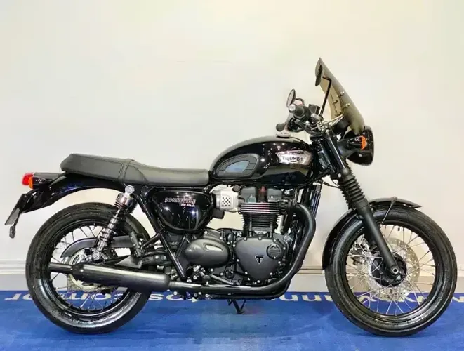 TRIUMPH BONEVILLE T100 BLACK 2020 IMPECÁVEL