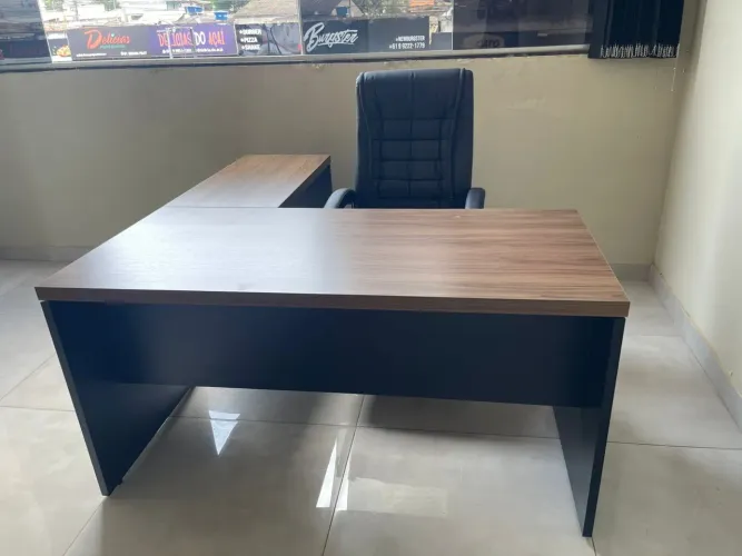 MESA PARA ESCRITORIO 1.50x1.60 - LOJA IKONMIXOFFICE