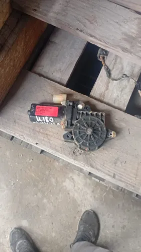 MOTOR ELEVADOR TRASEIRA DIREITA KIA PICANTO 08/11