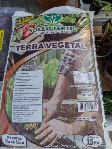 Terra Vegetal Sollo Fértil 15kg - Adubo Orgânico