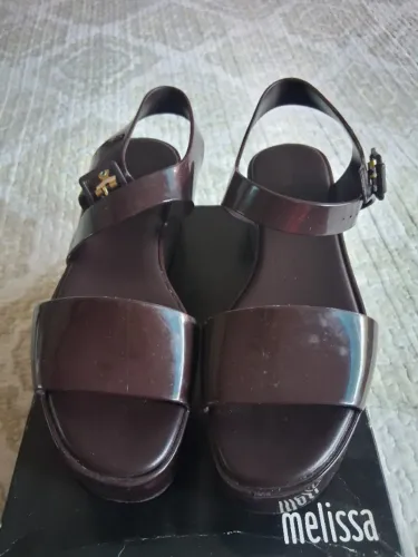 Melissa Mar 39