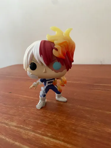 Funko Pop Todoroki Shoto (My Hero Academia) - Boneco Colecionável