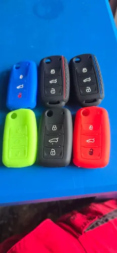 Capa  em silicone para chave canivete vw 