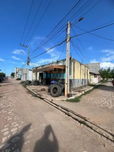 CÓD: 4039. Prédio Comercial para Venda na BR 304