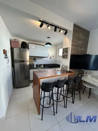 Imperdível! Apartamento à venda na Enseada Azul, Guarapari-ES, a 100m da praia, com 2 quar