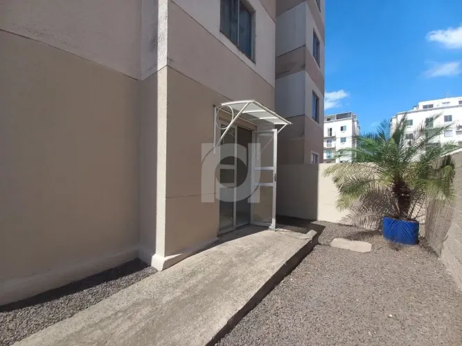 Apartamento com Pátio e 2 dormitórios, 172m² totais - venda por R$ 260.000 ou aluguel por