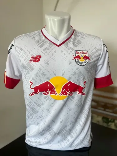 Camisa do Red Bull Bragantino 2023 usada por Aderlan no Brasileirão