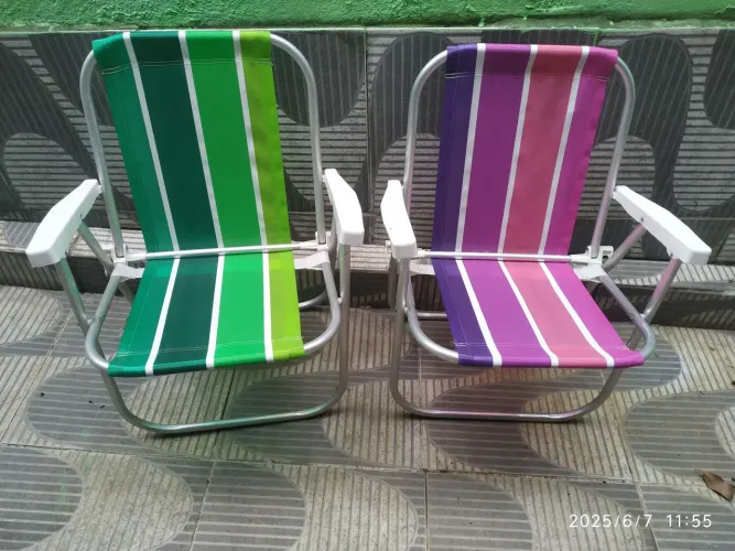 Cadeiras de Praia Coloridas