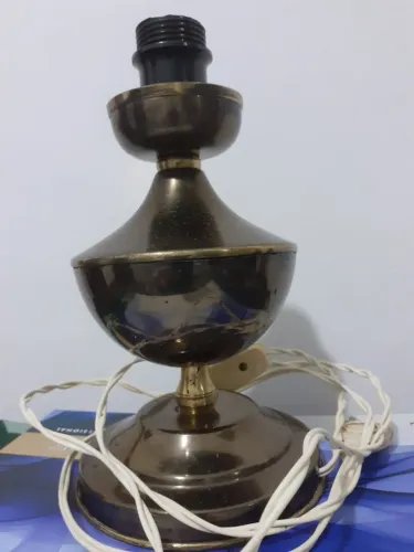 Luminária estilo lampião