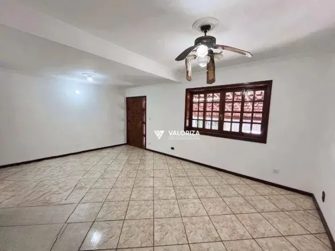Casa com 3 dormitórios à venda, 110 m² por R$ 520.000,00 - Vila Assis - Sorocaba/SP