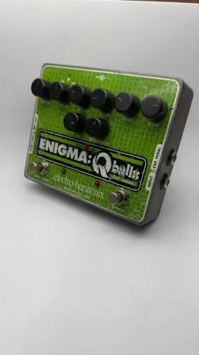 PEDAL DE BAIXO ELECTRO-HARMONIX ENIGMA QBALLS