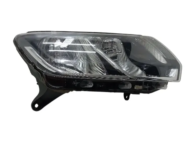 FAROL DIREITO LOGAN 2018 RECUPERADO