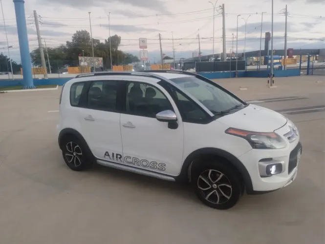 Citroen Aircross Exclusive 1.6 Flex 16V 5P Mec. 2013