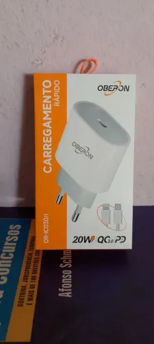 Carregador de iPhone 20W Turbo 